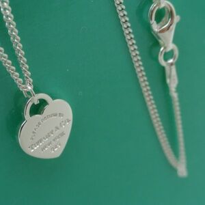 Tiffany & Co. NWT Sterling Silver Return to Heart Tag Pendant 16" Necklace